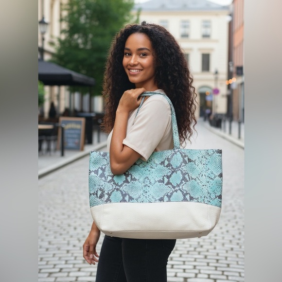 IACUCCI Large Size Tote Bag - Picture 1 of 10